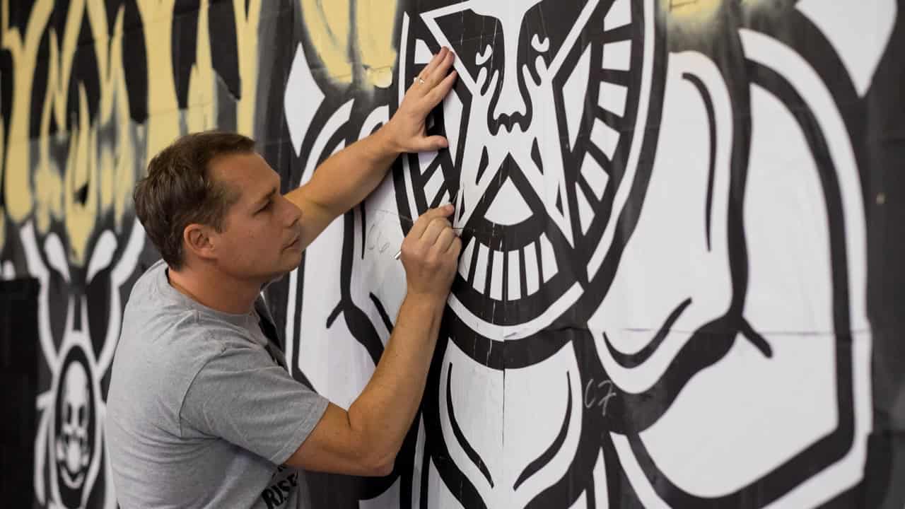 Cops arrest Shepard Fairey in Boston